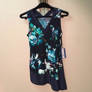 Simply Vera Vera Wang tank top Size small